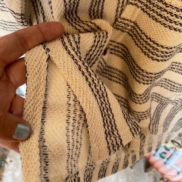 Billabong Size Small Striped Hoodie - Picture 7 of 7